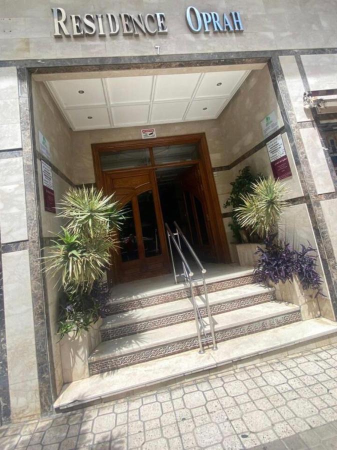 Appartement Elegant Et Climatise Au Centre Avec Terrasse - Proche Plage Et Attractions ! Танжер Экстерьер фото