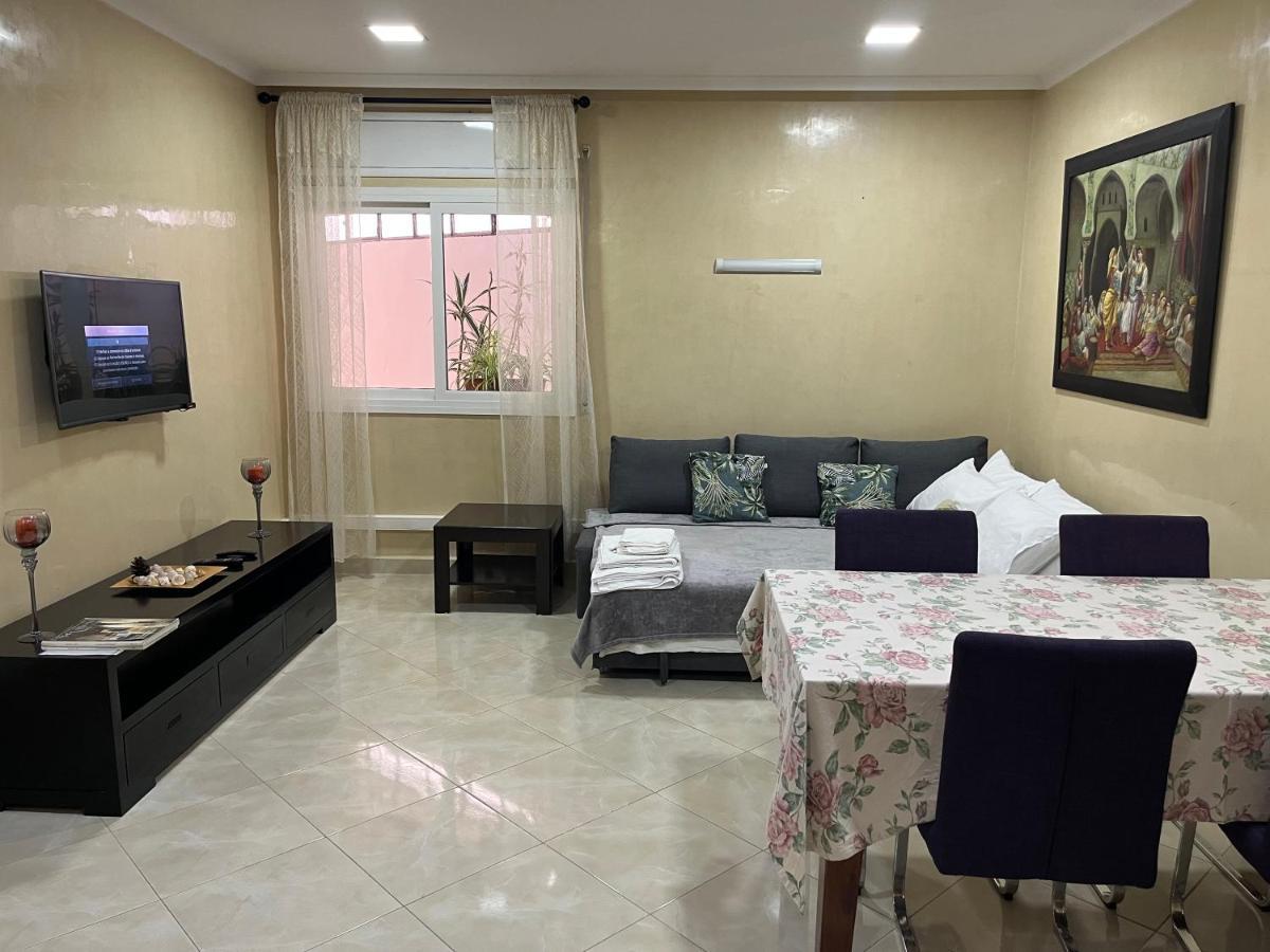 Appartement Elegant Et Climatise Au Centre Avec Terrasse - Proche Plage Et Attractions ! Танжер Экстерьер фото